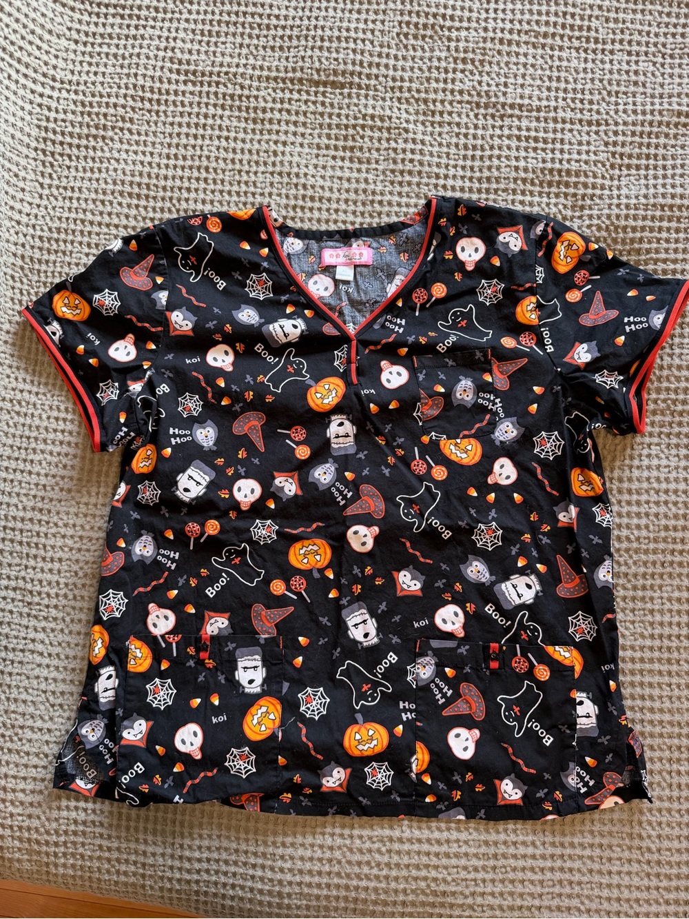 Halloween Print scrub Top - Black & Orange